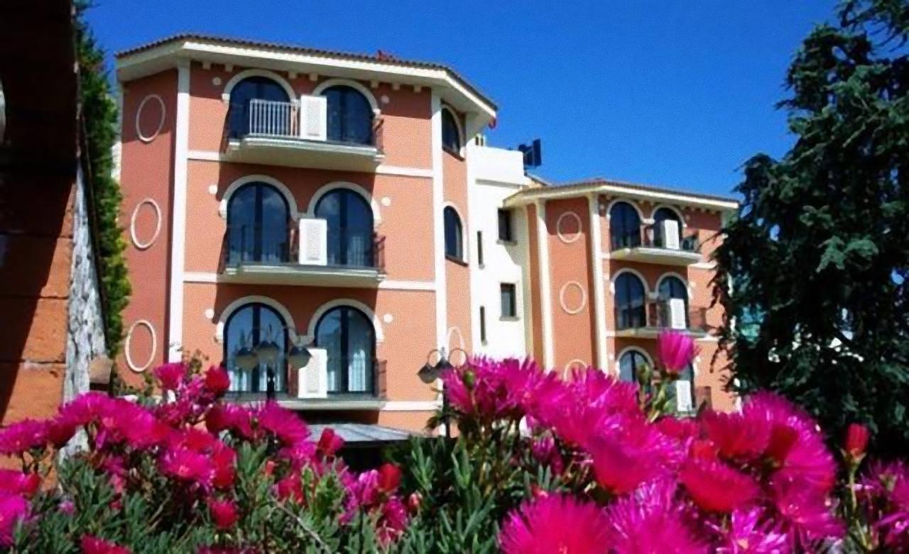 Il Castello Hotell Terzigno Exteriör bild